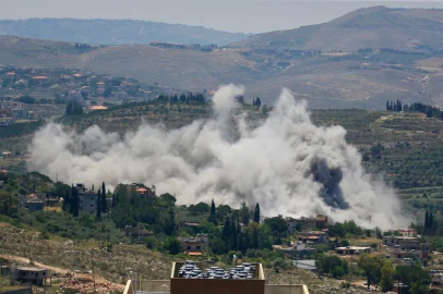 İsrail ordusu, Lübnan'ın güneyine hava saldırıları düzenledi