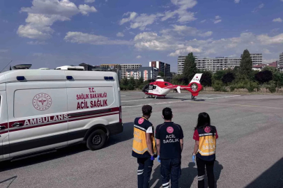 Ambulans helikopter beyin kanaması geçiren hasta için havalandı
