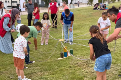 Karabük’te çocuklar karne festivalinde doyasıya eğlendi
