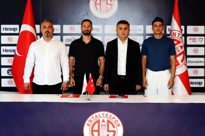 Antalyaspor’da Soner Dikmen ve Erdoğan Yeşilyurt, 2 yıllık sözleşme imzaladı

