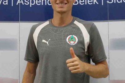 Alanyaspor’da teknik heyet ve futbolcular, sağlık kontrolünden geçti
