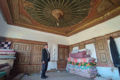 200 yıllık Karacabey Konağı ve tarihi hamamı ilgi bekliyor
