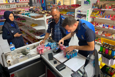 Erzincan'da 372 markete eş zamanlı denetim: tarihi geçmiş ürünler imha edildi
