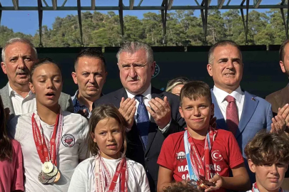 Bakan Bak’tan Marmaris’e olimpik havuz müjdesi
