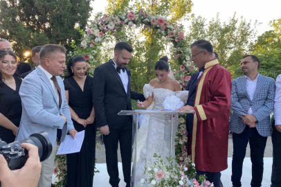 Başkan Öküzcüoğlu’nun en mutlu imzası
