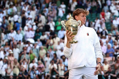 Wimbledon’da Jannik Sinner üst üste 2. kez şampiyon
