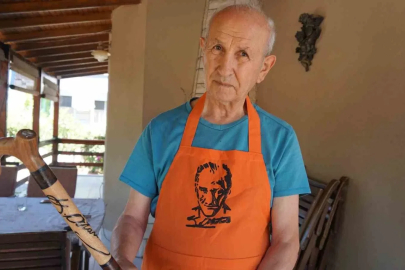 Emekli eğitimci, unutulmaya yüz tutan bastonculuk zanaatını yaşatıyor
