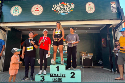 Kemaliye sokaklarında spor coşkusu yaşandı