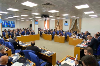 Emekli maaşı düzenlenmesini de içeren kanun teklifi Plan ve Bütçe Komisyonu’nda

