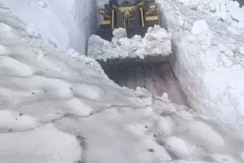Kars’ta temmuz ortasında 3 metre kar
