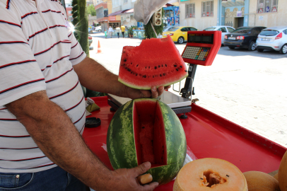 Erzincan'da sıcaklar karpuz satışlarını artırdı