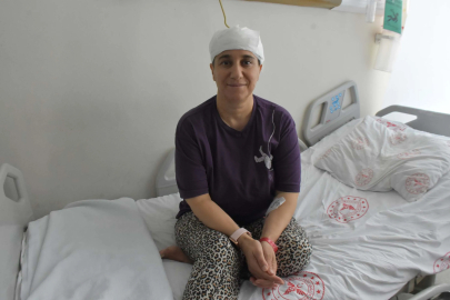 Beynindeki 8 santimetrelik tümör, hibrit yöntemle çıkarıldı
