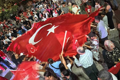 Edremit, 15 Temmuz’da tek yürek oldu
