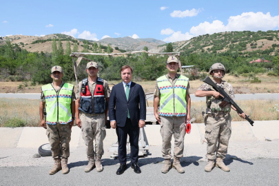 Vali Aydoğdu'dan jandarma personeline asayiş noktasında ziyaret