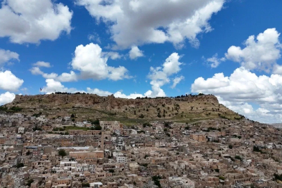 Mardin’de 100 öğrenciye 5 gün ücretsiz otel konaklama desteği
