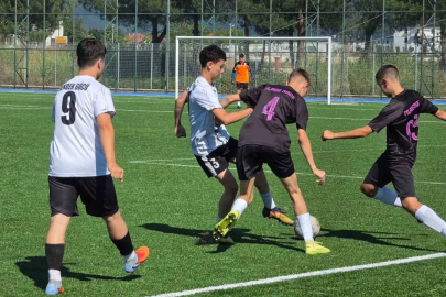 Skor değil kardeşlik kazandı: Bosnalı genç yetenekler Sakarya’da sevgiyle karşılandı
