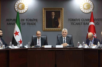 Bakan Bolat: "Nusaybin-Kamışlı Gümrük Kapısı’nın açılması için birlikte çalışıyoruz"
