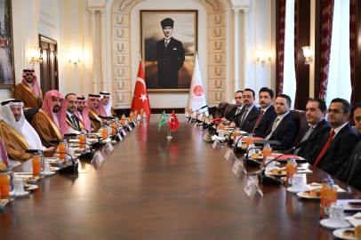 Adalet Bakanı Gürlek, Suudi mevkidaşı Al Smani ile bir araya geldi
