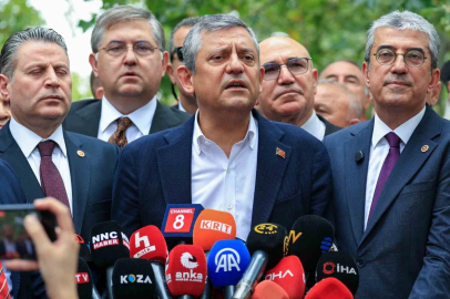Özgür Özel: "YENİ Parti ilk kez ve son kez ana muhalefet partisi olarak bütçe çalışmalarına katılacak"
