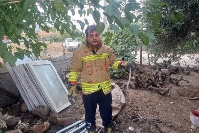 Hatay’da yerleşim alanlarında görülen yılanlar doğal yaşam alanına bırakıldı
