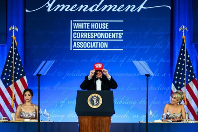 Trump'tan 2028 sinyali: Dördüncü kez başkanlığa aday olacağını duyurdu