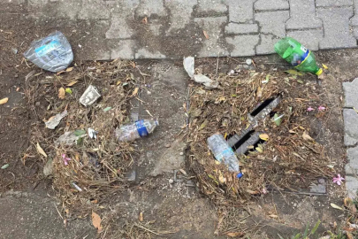 Bandırma’da sağanak sonrası cadde ve sokaklarda su birikintileri oluştu
