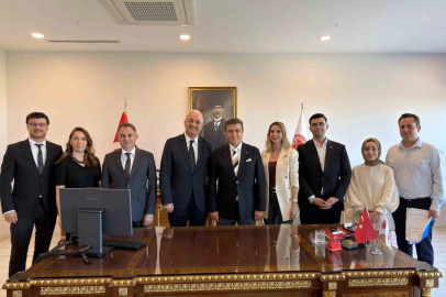 İstanbul Yeni Yüzyıl Üniversitesi ile TACEV arasında robotik kodlama işbirliği
