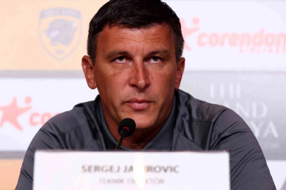 Sergej Jakirovic: "Premier Lig’deki yolculuğumuzda iyimserim"
