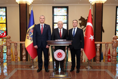 Bakan Güler, Moldova Başbakan Yardımcısı Osmochescu ile görüştü
