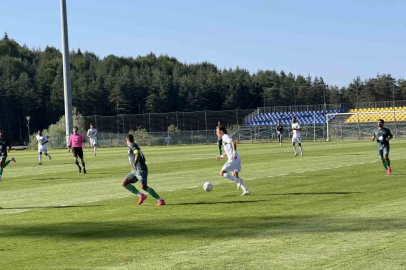 Hazırlık maçı: Esenler Erokspor: 2 - Al İttihad FC: 1
