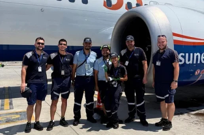 SunExpress CEO’su Schnabel, teknik personel oldu; uçak bakımı yaptı 