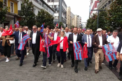 Ertuğrul Doğan: "Bizim taşıdığımız Trabzonspor’un şerefli armasıdır"
