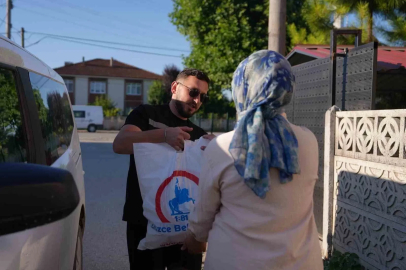 Bu bahçede yetiştirilen ürünler ihtiyaç sahiplerine gönderiliyor
