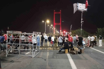 15 Temmuz Şehitler Köprüsü "Asırlık Gece" Belgesel çekimleri kapsamında trafiğe kapatıldı
