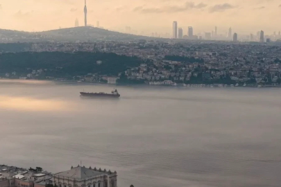 İstanbul’da deniz ulaşımına sis engeli: 15 şehir hatları seferi iptal edildi
