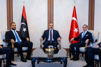 Bakan Fidan, Libya Milli Birlik Hükümeti Başbakanı’nın Ulusal Güvenlik Danışmanı Dibeybe ve Libya Milli Birlik Hükümeti Savunma Bakan Vekili Zubi ile görüştü
