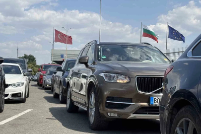 Gurbetçilerin hüzünlü dönüş yolculuğu başladı
