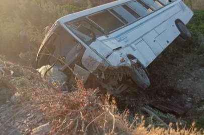 Cezayir'de yolcu otobüsü devrildi: 6 ölü, 22 yaralı