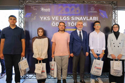 Başkan Görgel: "Okul ve sınıf sayılarımızı artırdık"
