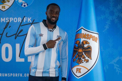 Elisha Owusu Erzurumspor FK’nın ikinci Ganalı futbolcusu oldu
