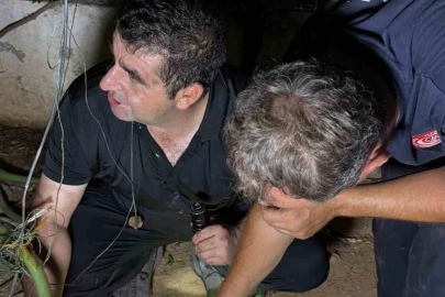 30 metrelik sondaj kuyusuna düşen yavru kedi itfaiyenin 5 saatlik film gibi operasyonu ile kurtarıldı
