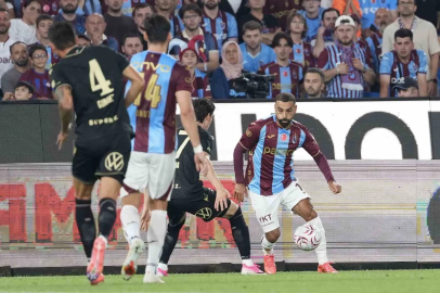 UEFA Avrupa Ligi: Trabzonspor: 0 - Ferencvaros: 1 (İlk yarı)
