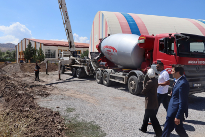 Tercan’da yapılacak kreş binasının temeli atıldı