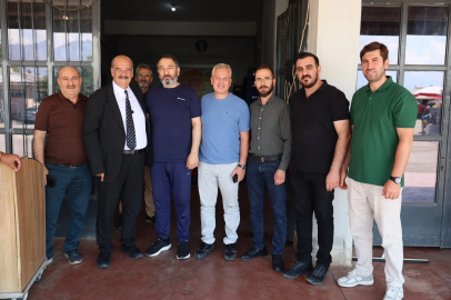 Süleyman Tan Meyve ve Sebze Hali’nde Üyeleri Ziyaret Etti