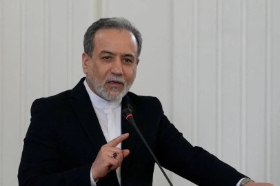 İran'dan ABD'nin 'ekonomik savaş' ilanına yanıt