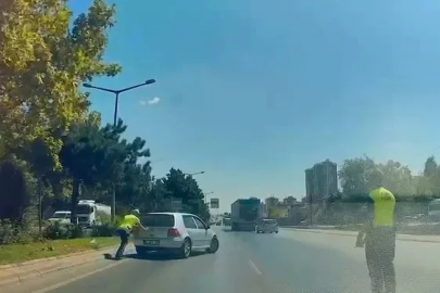 Konya’da arızalanan araç için trafik ekipleri seferber oldu
