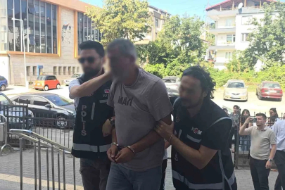 Sahte altın oyunu kuyumcunun dikkatiyle bozuldu: 2 kişi yakalandı
