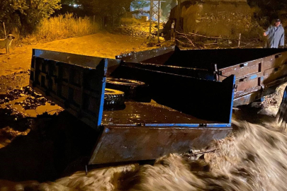 Erzincan’da sağanak yağış Saraycık köyünde taşkına neden oldu