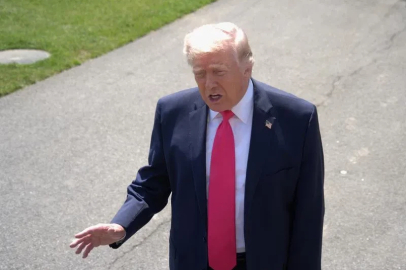 Trump: İran'a karşı kullanılmak üzere elimizde yeterince mühimmat var