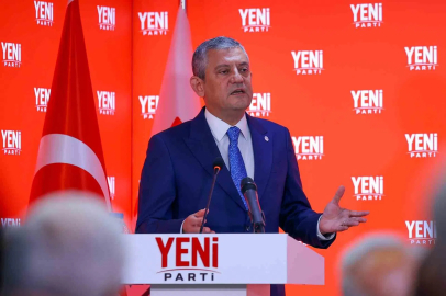 YENİ Parti Genel Başkanı Özgür Özel "7 Söz"le yeni sloganlarını açıkladı
